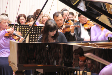 Фотоотчет с закрытия 34-го концертного сезона симфонического оркестра 27.05.17