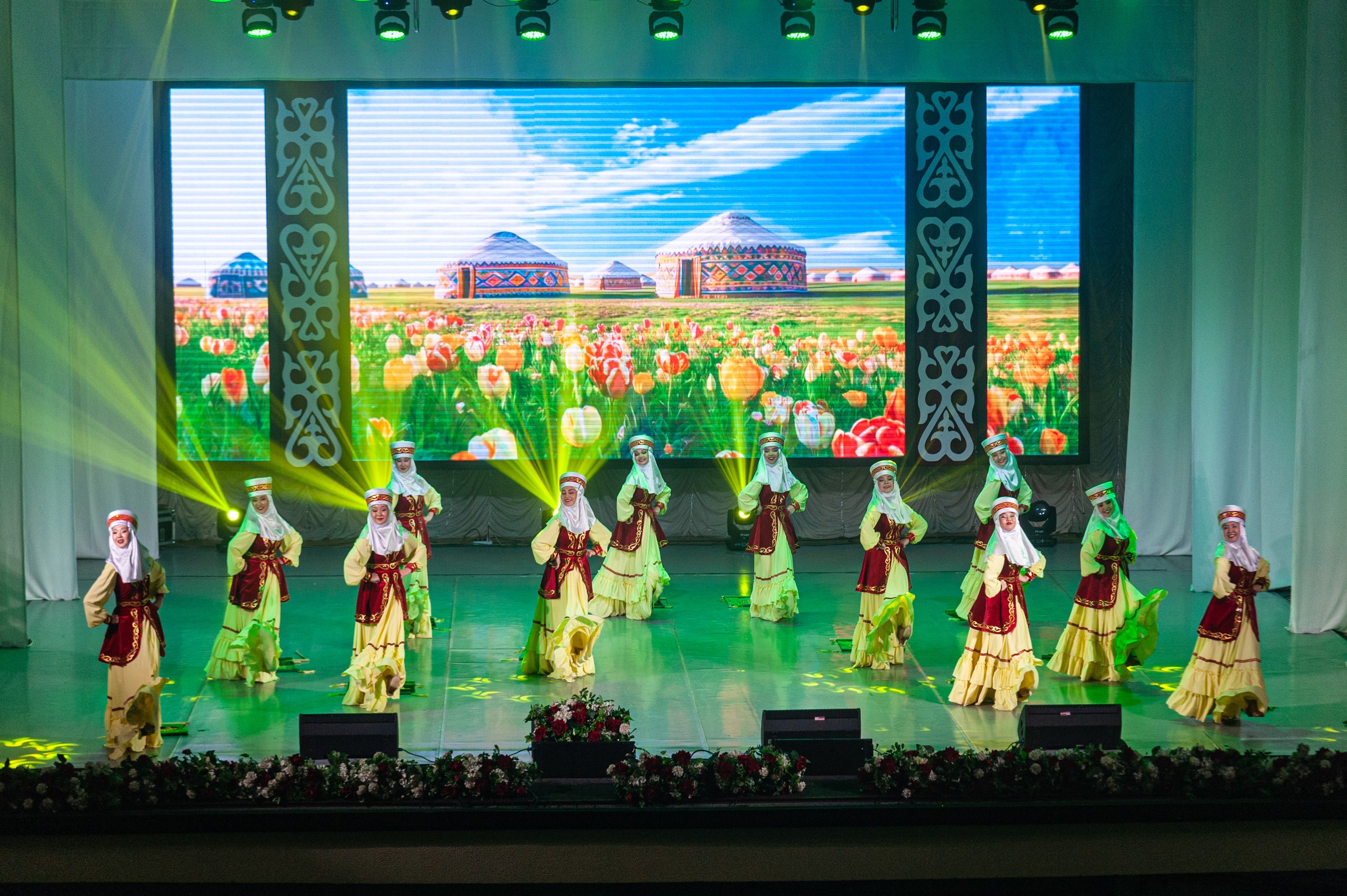 "Акку кыздар"