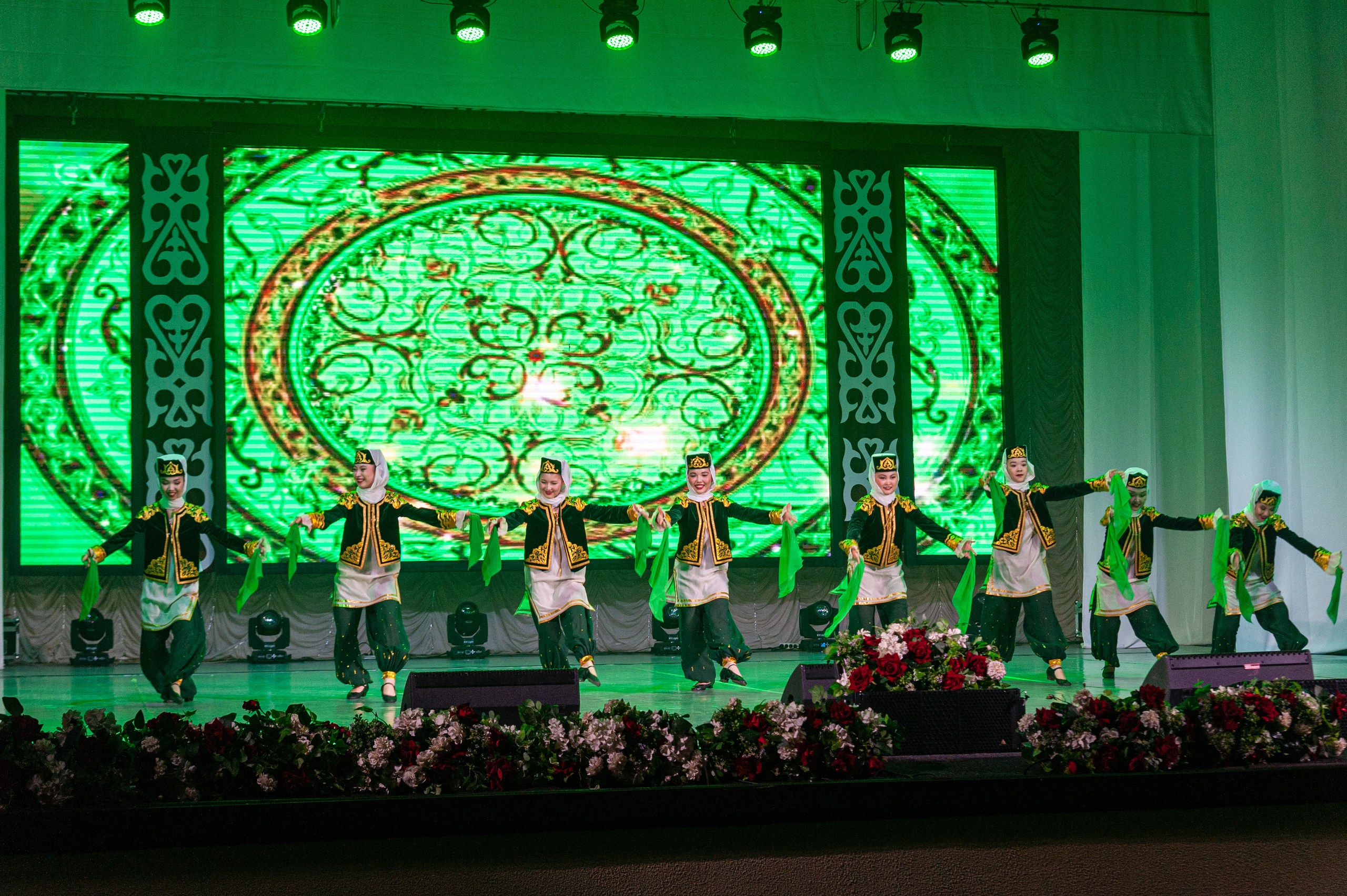 "Акку кыздар"