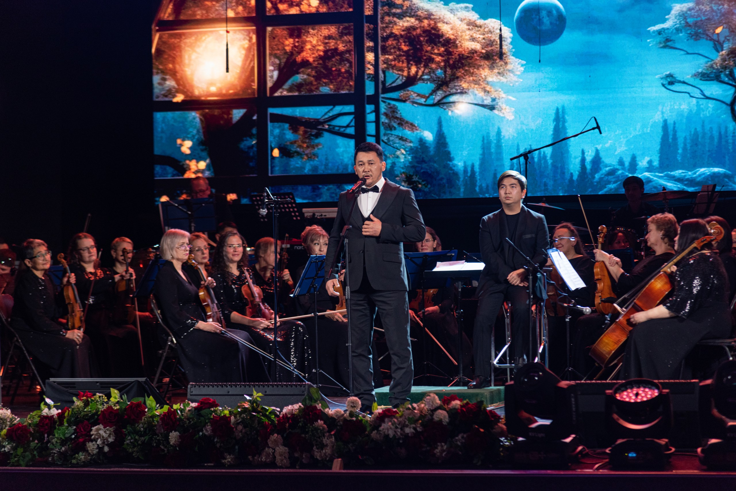 Шырқалсын қазақ әуені