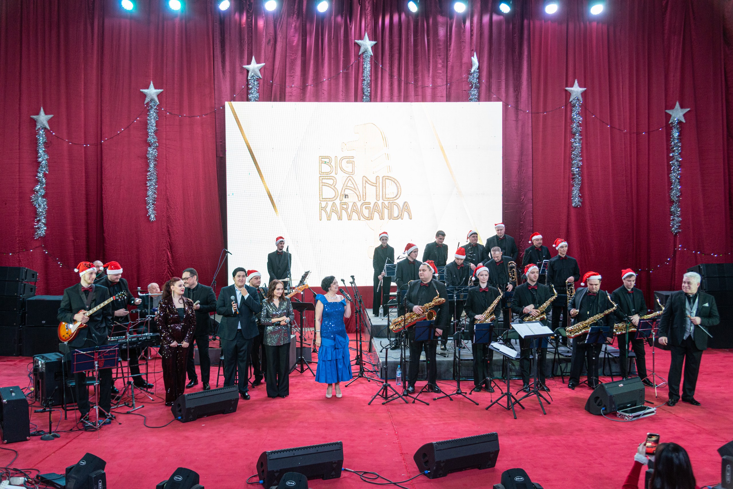 Новогодний концерт джазового оркестра