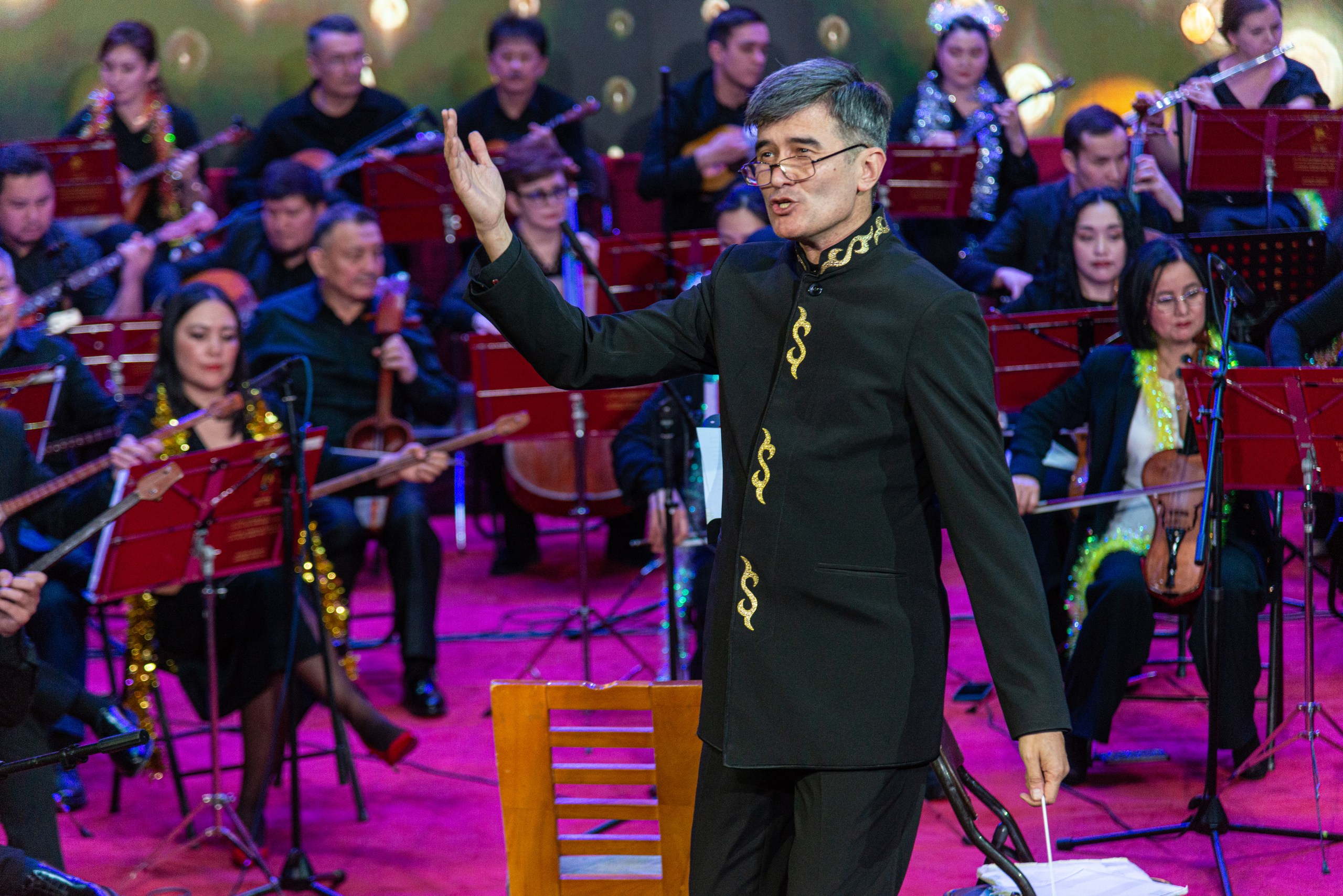 Новогодний серпантин