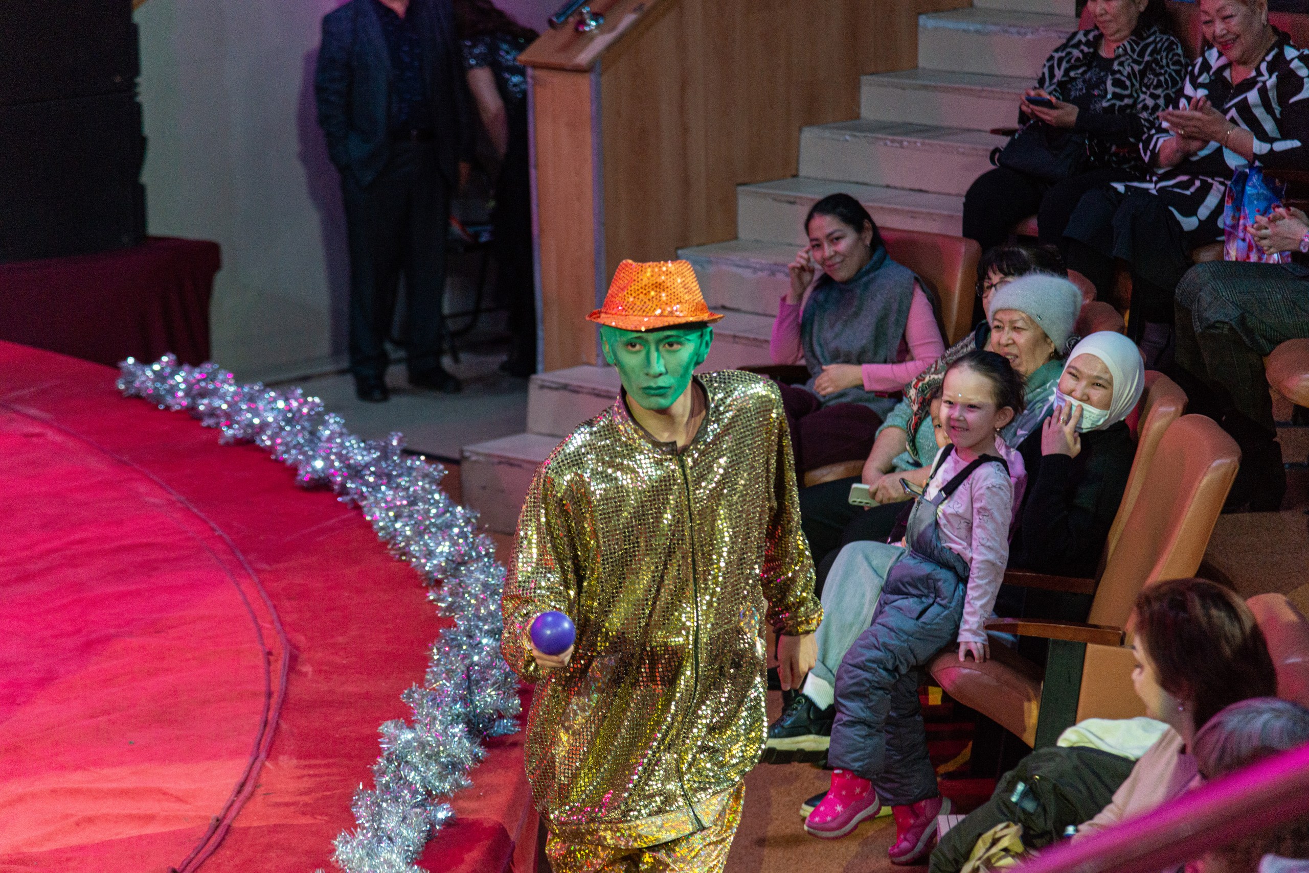 Новогодний серпантин