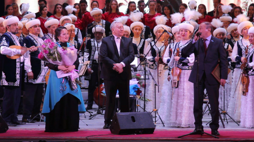 Таджикская народная песня «Сорбон»