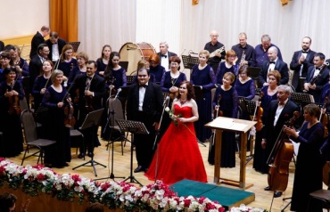 Концерт симфонического оркестра "Весеннее настроение" 23 апреля 2016 года