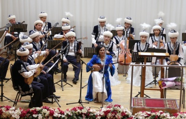 Концерт академического оркестра имени Таттимбета, посвященный 70-летию со дня рождения деятеля культуры Карасай Сайжанова