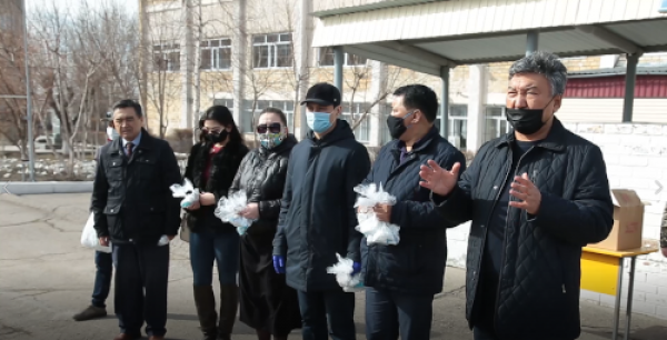 Артисты Карагандинского концертного объединения им. К. Байжанова  поддержали акцию #Bizbirgemiz